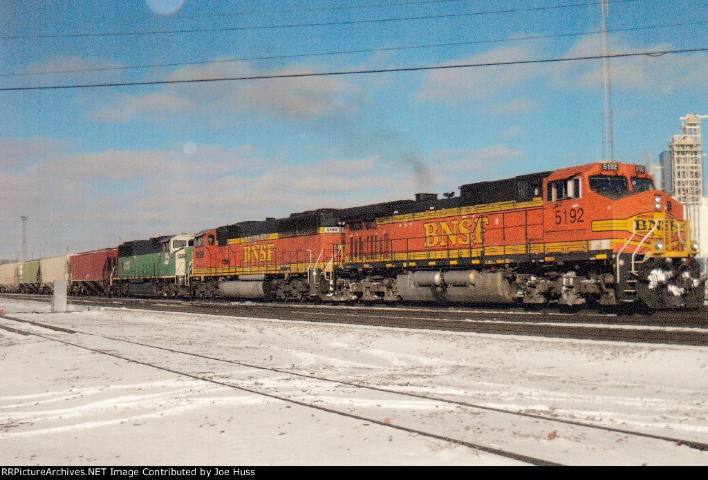 BNSF 5192 East